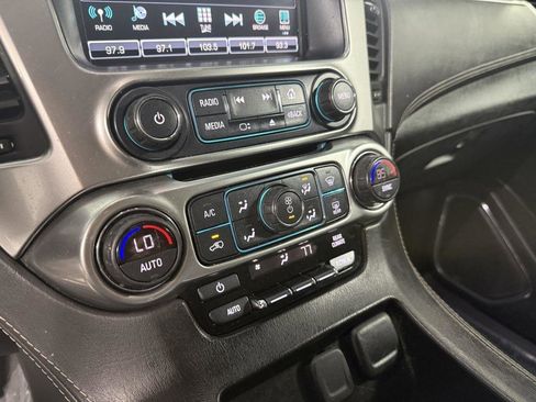 Used 2019 Chevrolet Suburban LS w/ Max Trailering Package AWD/4WD image 20