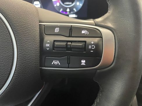 Used 2025 Kia Sportage SX FWD image 15