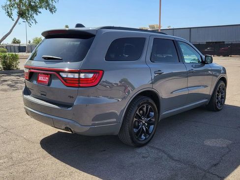Used 2023 Dodge Durango R/T w/ Hemi Orange Plus Package RWD image 9