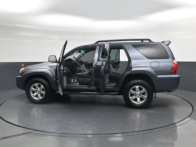 Used 2006 Toyota 4Runner Sport AWD/4WD image 32