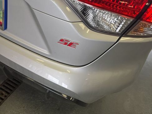 Used 2025 Toyota Corolla SE FWD image 4