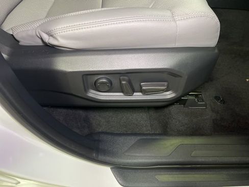 Used 2024 Toyota Tundra Limited image 68