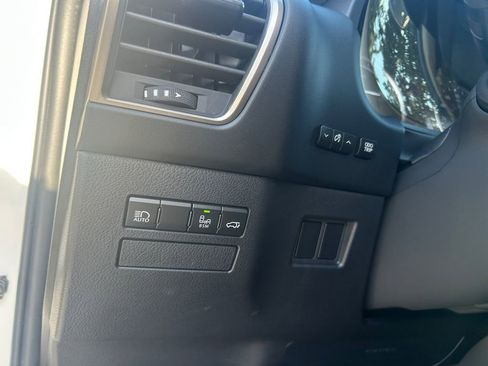 Used 2019 Lexus NX 300h AWD image 21