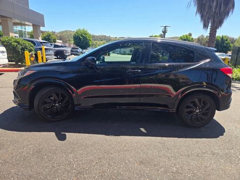 Used 2021 Honda HR-V Sport image 5