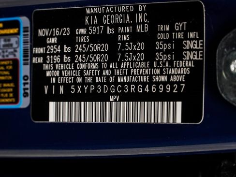 Used 2024 Kia Telluride EX w/ EX Captain's Chair Package image 41