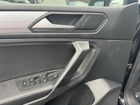 Used 2023 Volkswagen Tiguan S image 23