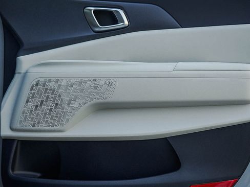 New 2026 Kia Carnival EX image 10