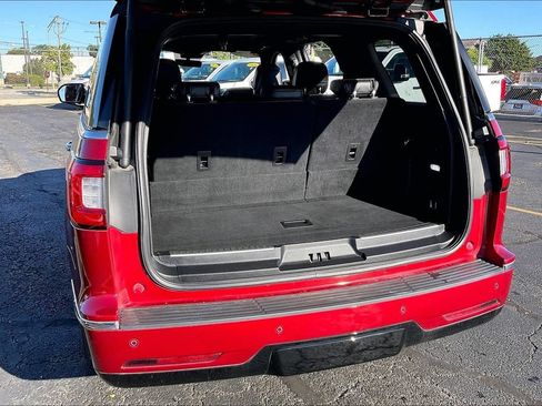 Used 2019 Lincoln Navigator Reserve AWD/4WD image 28