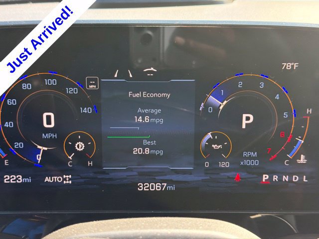 Used 2025 Chevrolet Suburban Z71 AWD/4WD image 49