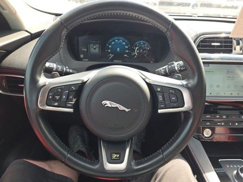 Used 2017 Jaguar F-PACE R-Sport AWD/4WD image 20