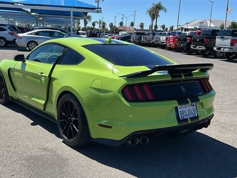 Certified 2020 Ford Mustang Shelby GT350 w/ Technology Package RWD image 5