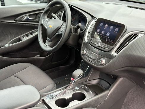 Used 2024 Chevrolet Malibu RS image 7