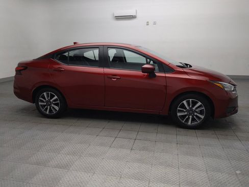 Used 2025 Nissan Versa SV FWD image 11