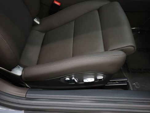 Used 2024 Porsche 718 Boxster S RWD image 89