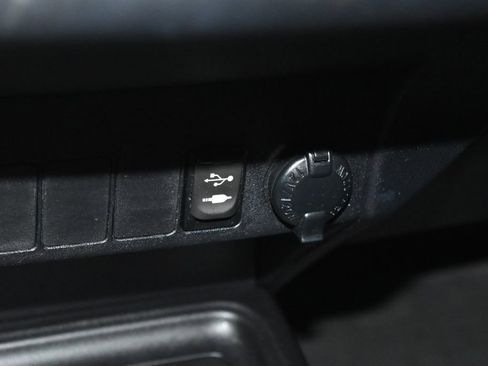 Used 2015 Toyota RAV4 XLE image 14