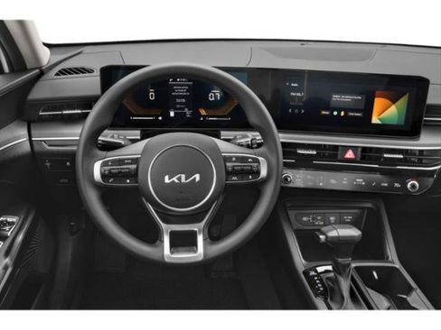 Used 2025 Kia K5 LXS FWD image 9