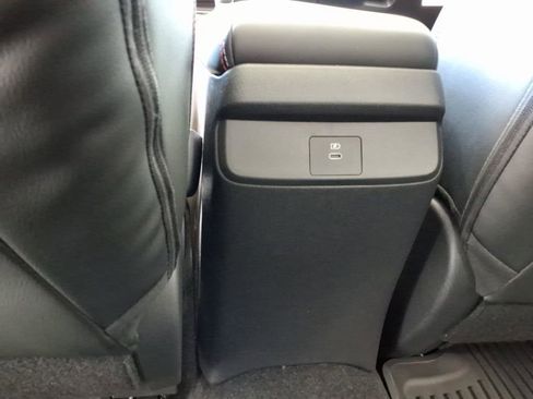 New 2026 Nissan Sentra SR image 28