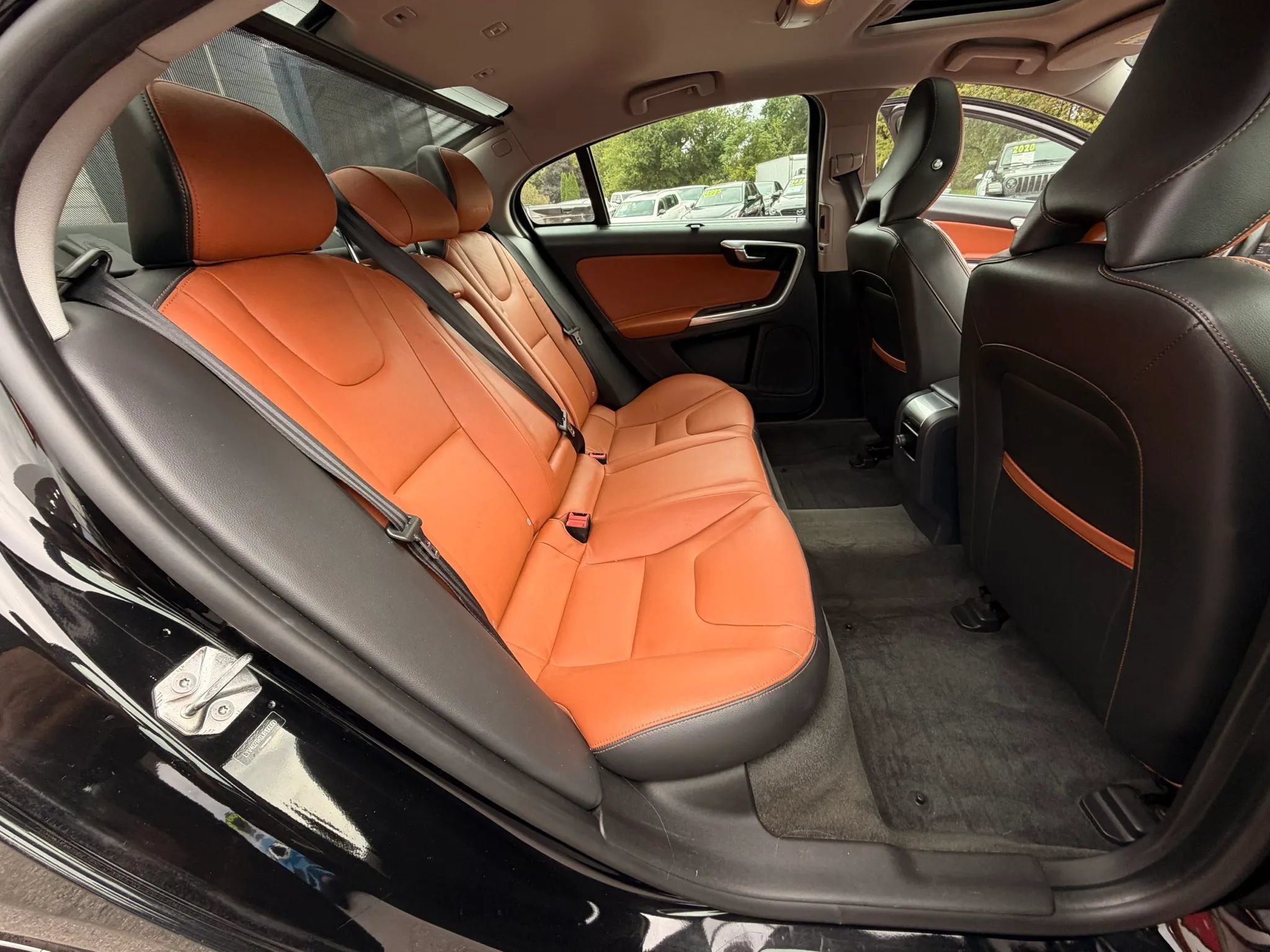 Used 2018 Volvo S60 T5 Inscription AWD/4WD image 11