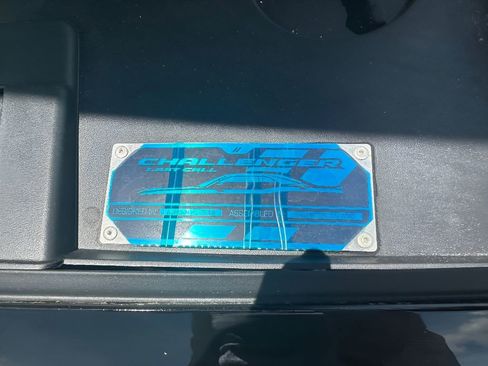 Used 2023 Dodge Challenger R/T w/ Plus Package image 30