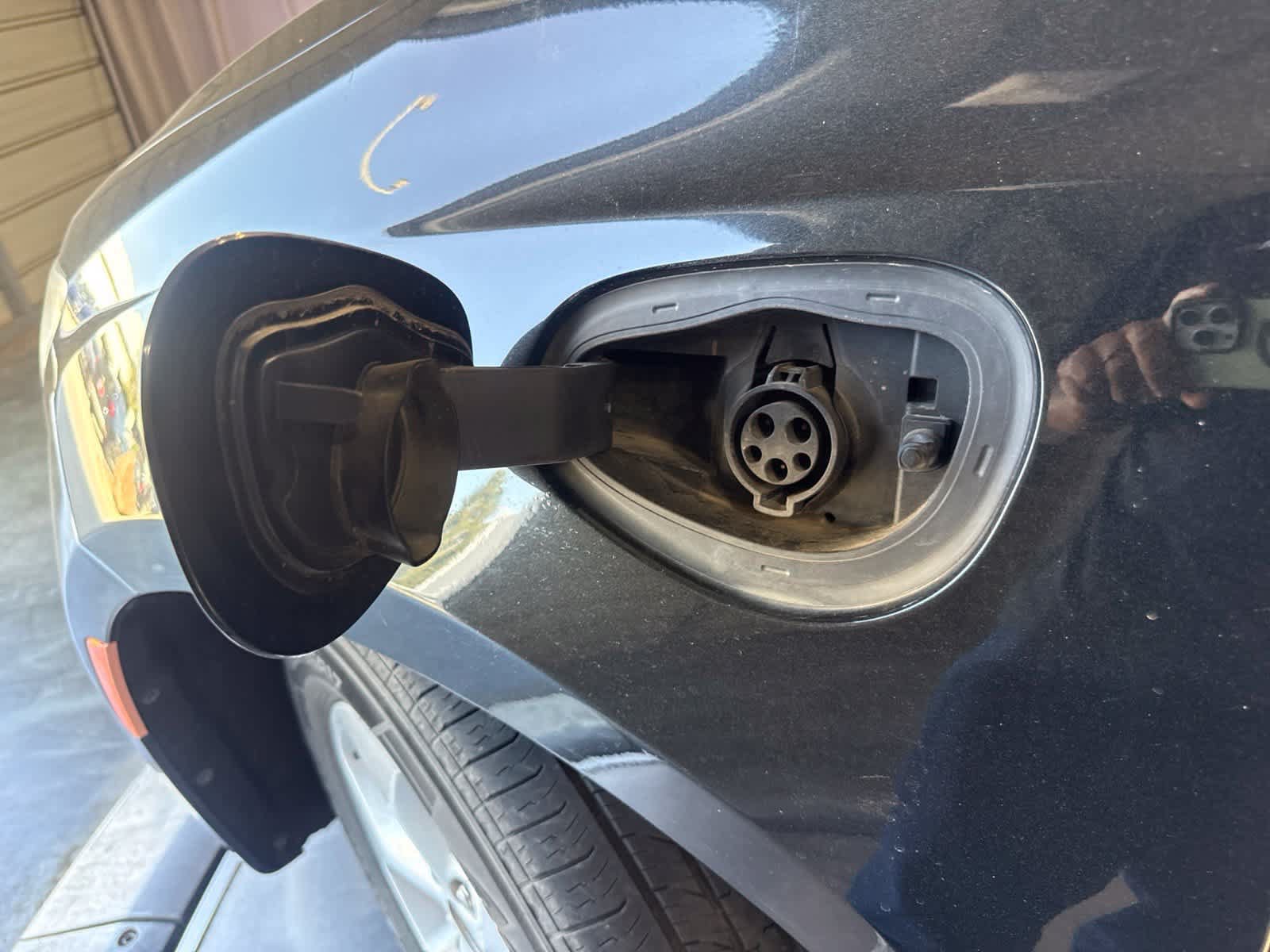Used 2018 Chrysler Pacifica Touring Plus FWD image 8
