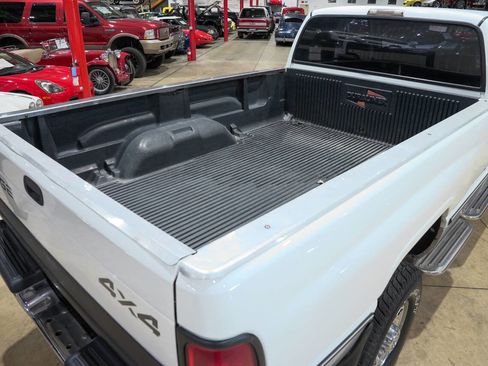 Used 1997 Dodge Ram 2500 Truck 4x4 Club Cab image 20