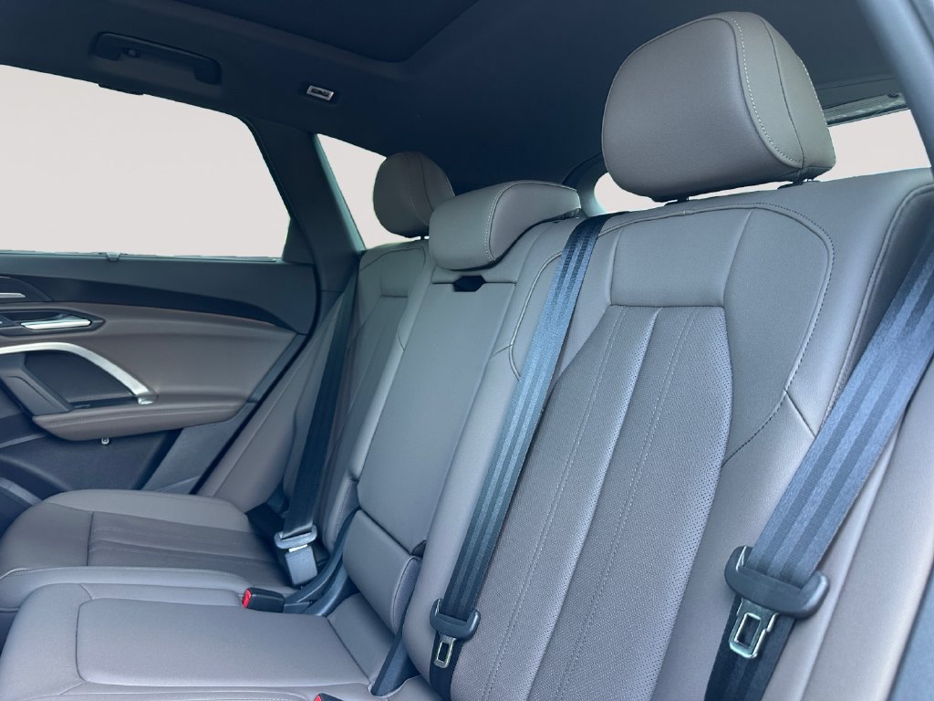 New 2026 Audi Q5 Premium Plus AWD/4WD image 13