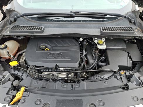 Used 2017 Ford Escape SE w/ SE Leather Comfort Package image 27