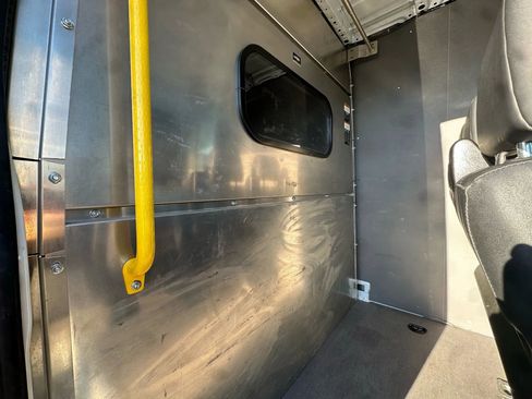 Used 2021 Mercedes-Benz Sprinter 3500 image 15