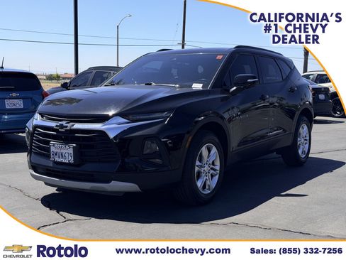Used 2019 Chevrolet Blazer LT w/ Sound & Technology Package FWD image 3