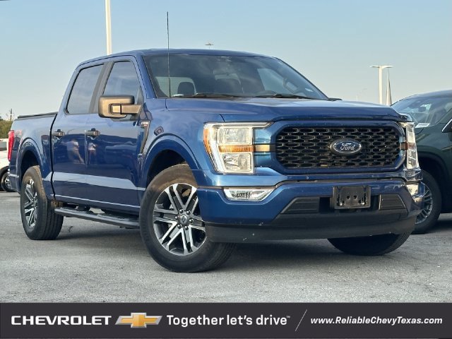Used 2022 Ford F150 XL w/ STX Appearance Package RWD image 2