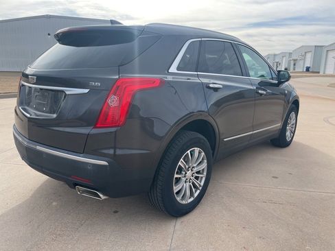 Used 2019 Cadillac XT5 Luxury w/ Advanced Security Package image 3