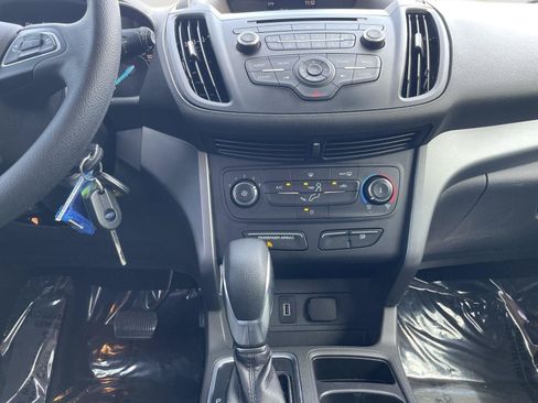 Used 2017 Ford Escape S FWD image 17