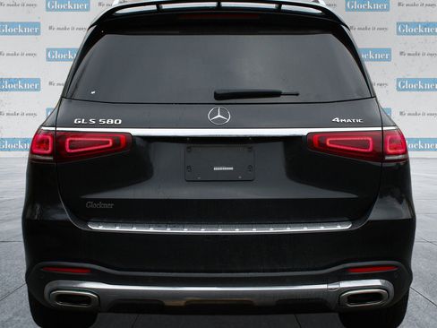 Used 2021 Mercedes-Benz GLS 580 4MATIC image 7