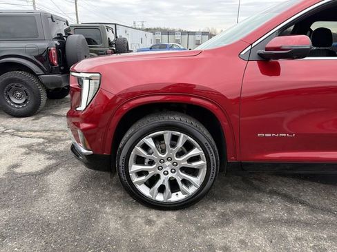 Used 2024 GMC Acadia Denali w/ Super Cruise Package AWD/4WD image 11