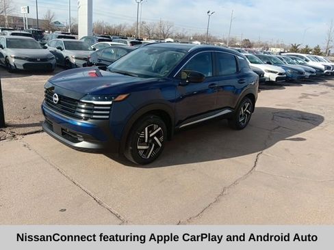 New 2026 Nissan Kicks SV w/ SV Premium Package image 9