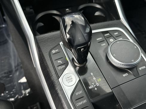 Used 2020 BMW 330i Sedan w/ Driving Assistance Package image 23