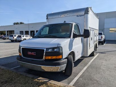 Used 2022 GMC Savana 3500 w/ Power Convenience Package