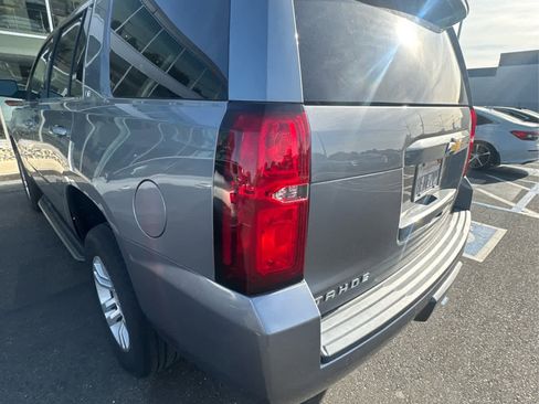 Used 2018 Chevrolet Tahoe LT image 18