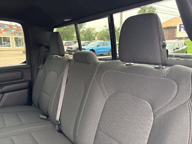 New 2026 RAM 1500 Express AWD/4WD image 24
