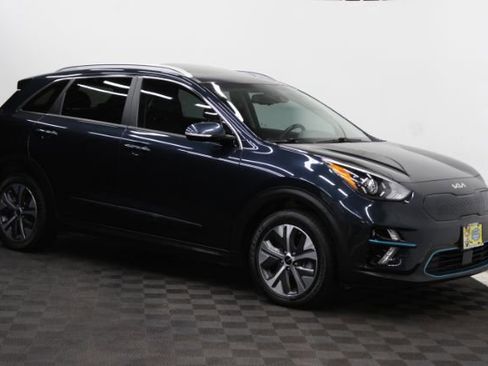 Used 2022 Kia Niro EX Premium FWD image 1