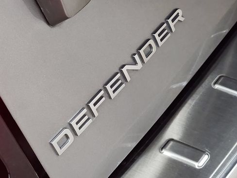 Used 2023 Land Rover Defender 110 S AWD/4WD image 25