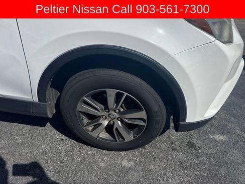 Used 2018 Toyota RAV4 XLE w/ Plus Extra Value Package FWD image 16