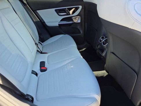 New 2026 Mercedes-Benz GLC 300 4MATIC image 40