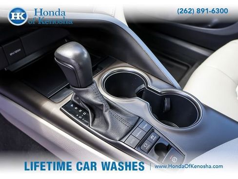 Used 2024 Toyota Camry SE FWD image 20