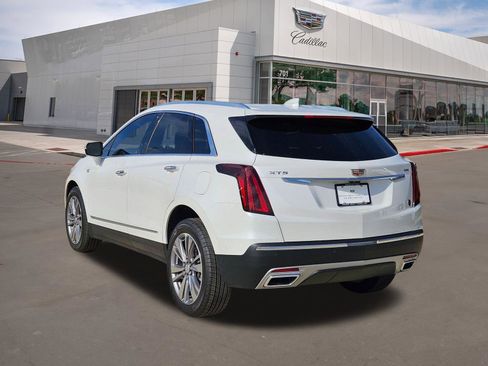New 2025 Cadillac XT5 Premium Luxury FWD image 4
