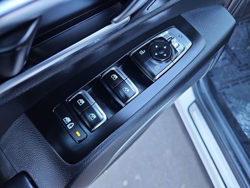 Used 2022 Kia Telluride SX w/ SX Prestige Package image 31