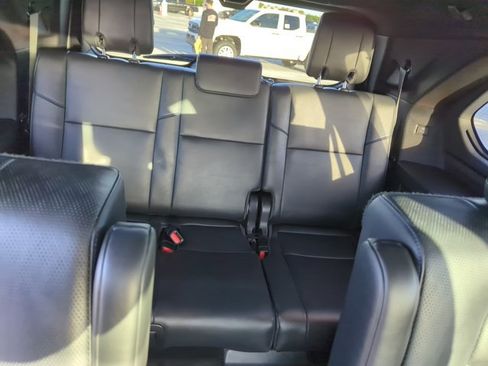 Used 2023 Toyota Sequoia Platinum image 25