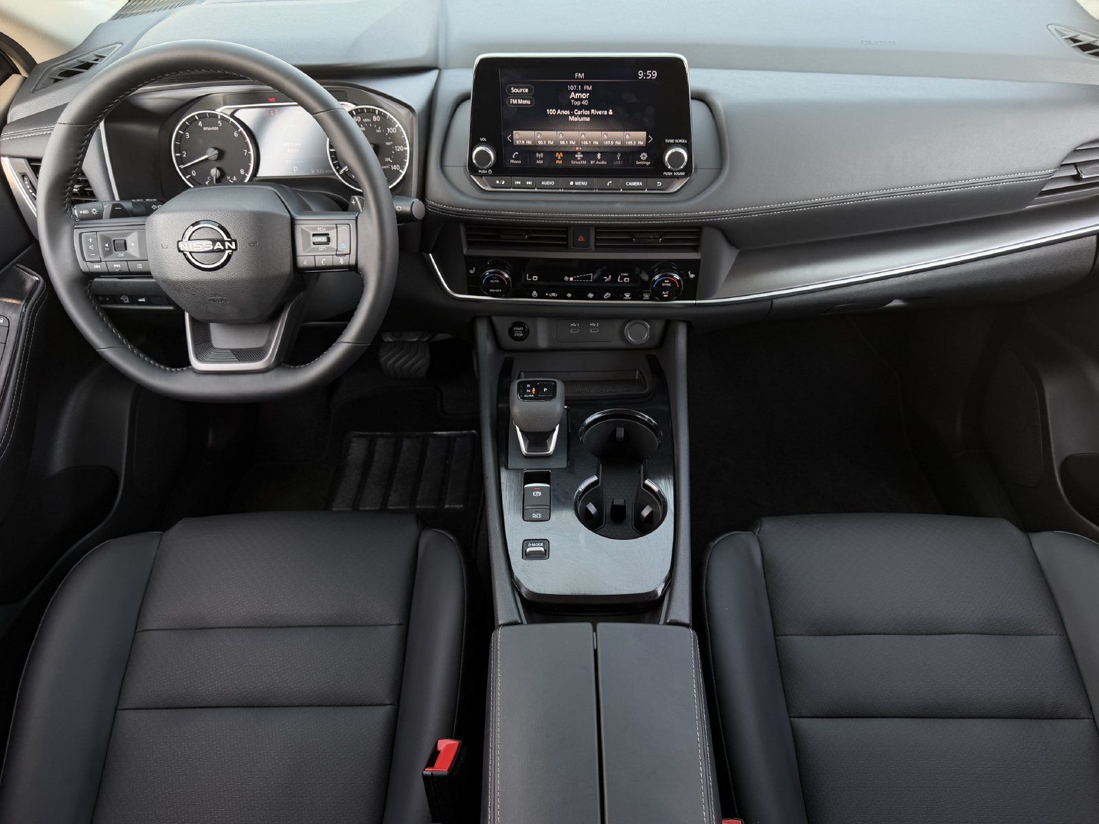 Used 2026 Nissan Rogue Dark Armor FWD image 12