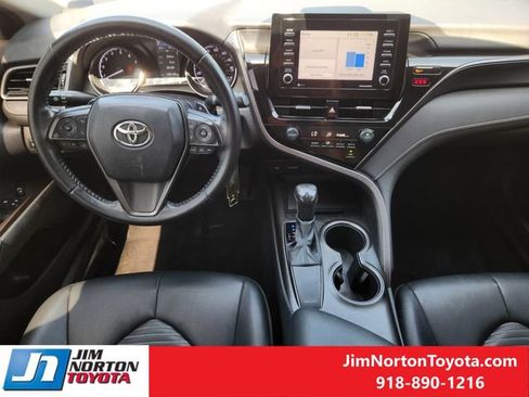 Used 2021 Toyota Camry SE FWD image 25