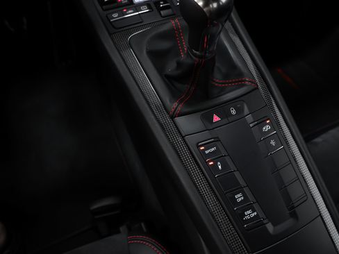 Certified 2018 Porsche 911 GT3 RWD image 53